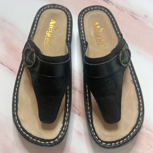 Alegria Codi Trellis Thong Sandal Like New Size 37 (7-7.5) - Picture 1 of 6